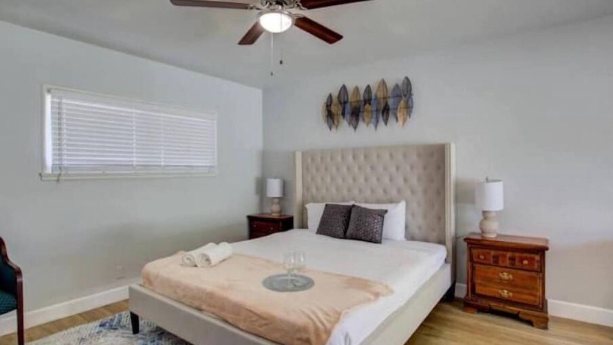 Riverside House | Cheerful 3-bedrooms centrally located in Riverside