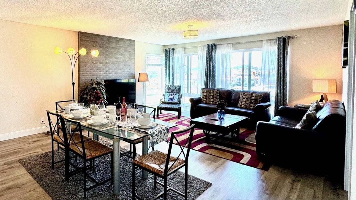 Westlake House | Cheerful 4-bedroom home nearby beach