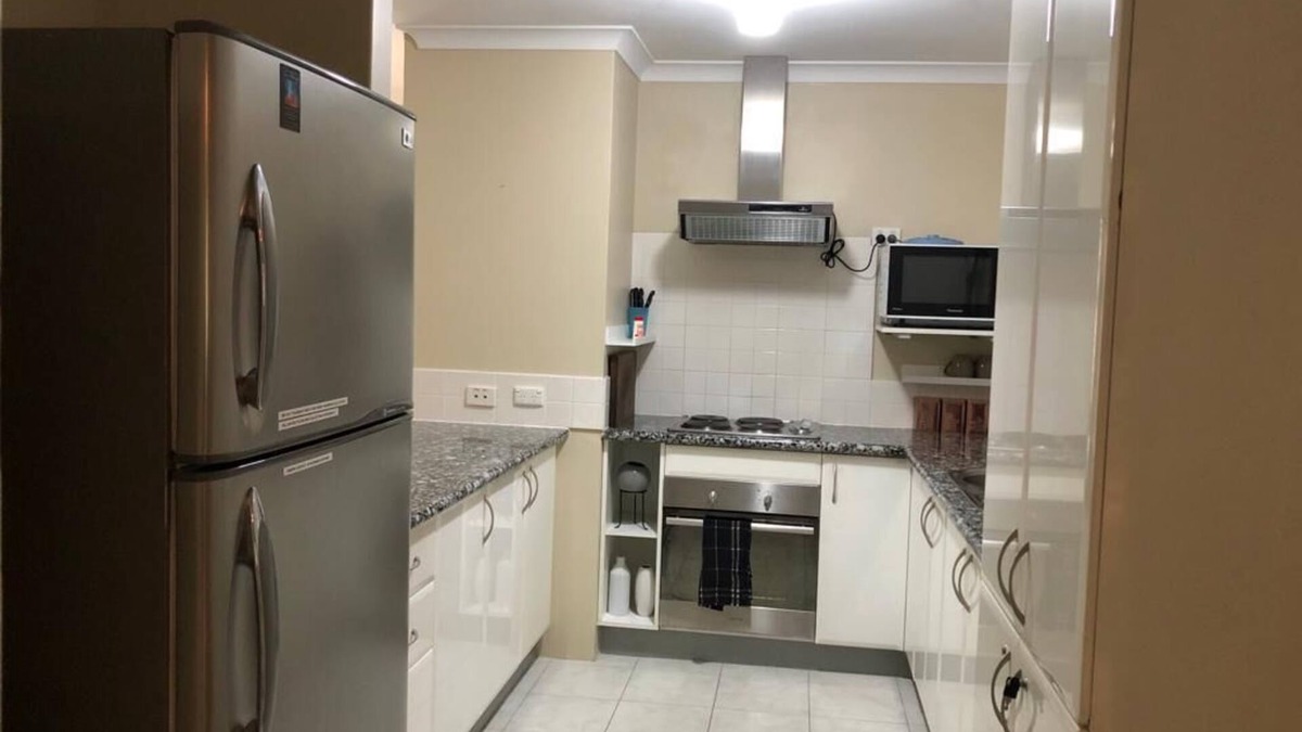Bullsbrook House | Cheerful 4x2 house with Swimming pool at front yard and parking in the premises