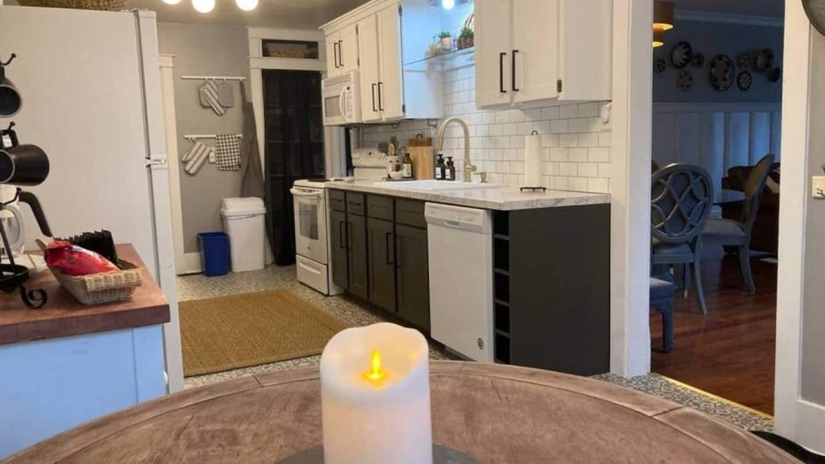 Sheridan Cottage | Cheerful Courthouse Cottage in Sheridan, WY