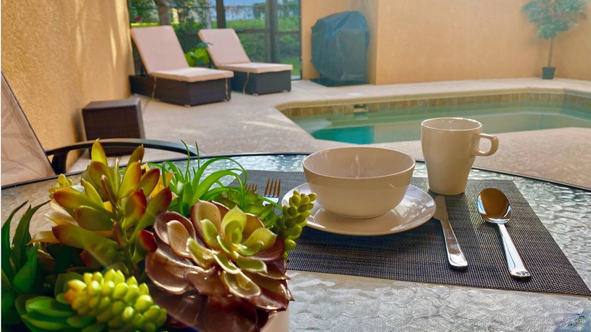 Lindfields House | Cheerful Orlando/Disney, 4Bd, 3 Baths Townhome, Private Pool
