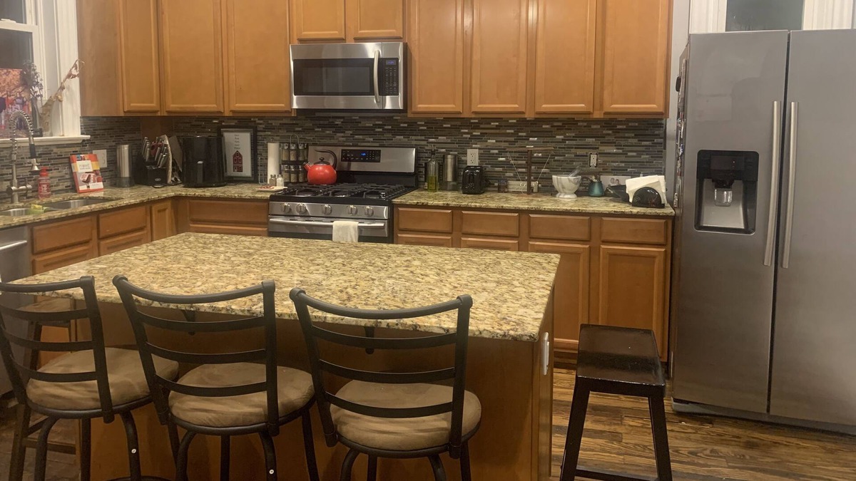 Northside House | Chef’s kitchen home in walkable Northside, ten minutes from downtown Cincinnati