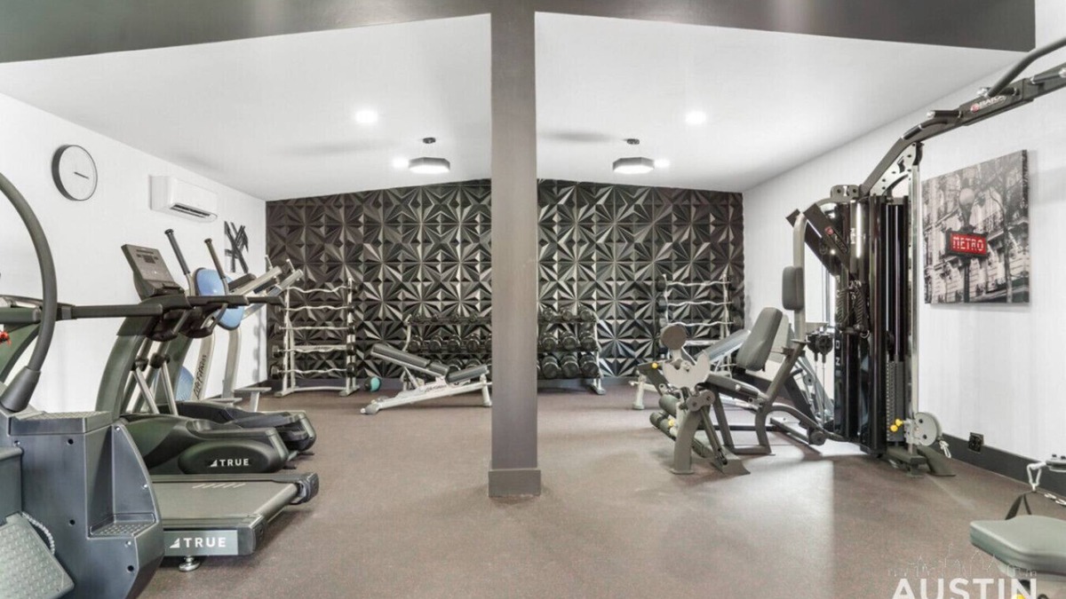 Brentwood Apartment | Chelsea Combined #249 and #250