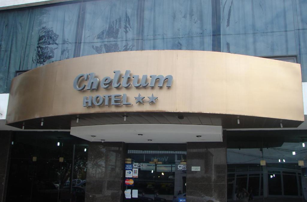Trelew Hotel | Cheltum Hotel