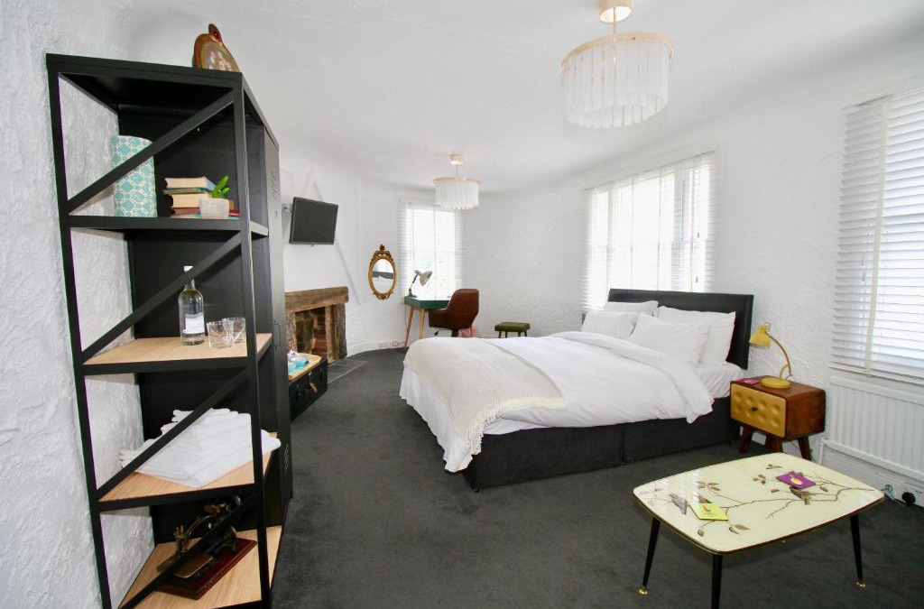 Battle Hotel | Chequers Inn