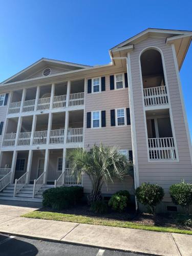 Cherry Grove Beach Apartment | Cherry Grove 1BR screened porch 2nd Floor view