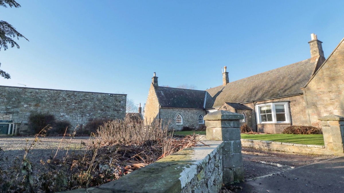 Ford Cottage | Cherry Studio