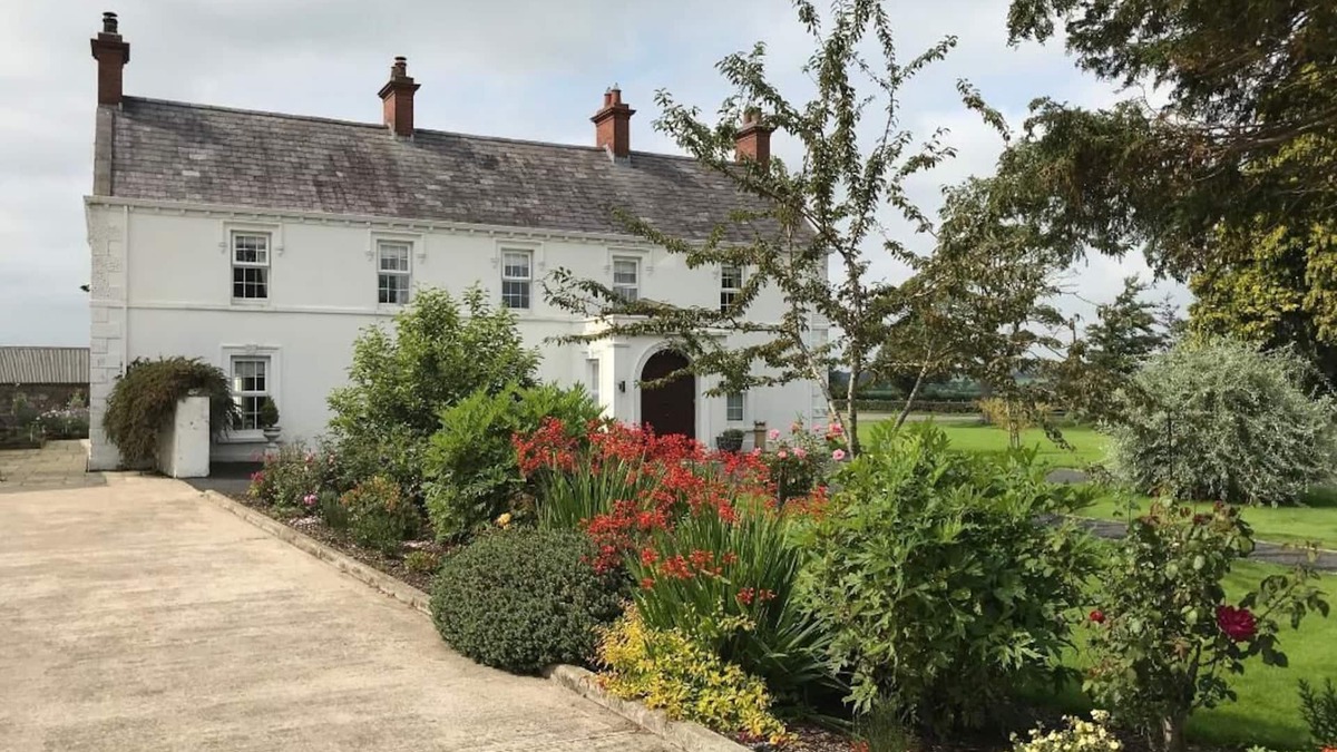 Craigavon Cottage | Cherry Tree Cottage Hillsborough - Moira