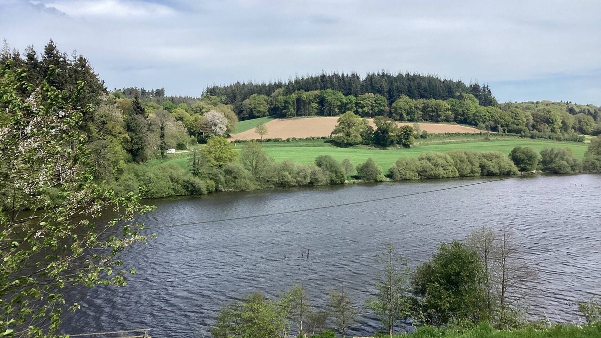 Canihuel House | Cherry Tree Cottage Sleeps 5 with heated pool and panoramic views over lake