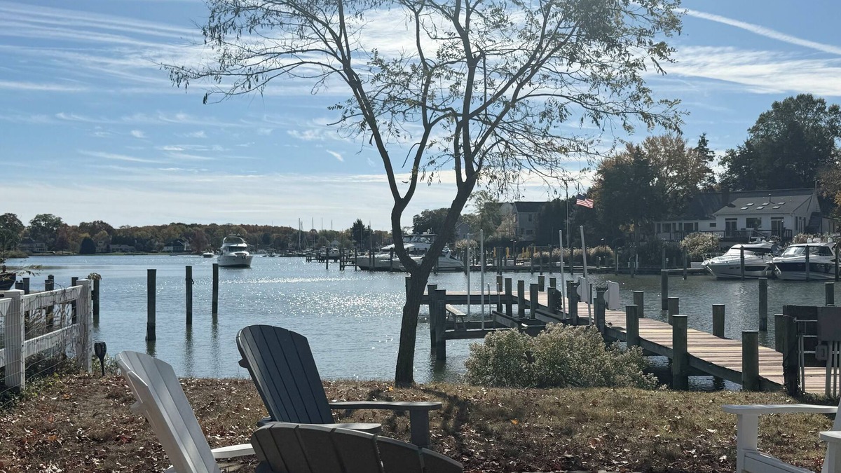 Mayo House | Chesapeake Charm! Waterfront Property! Hot Tub! Grill - Beautiful 4 BR/3.5 Bath