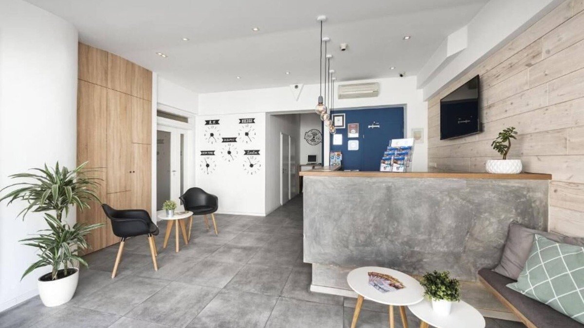Kispest Hotel | Chesscom Guesthouse