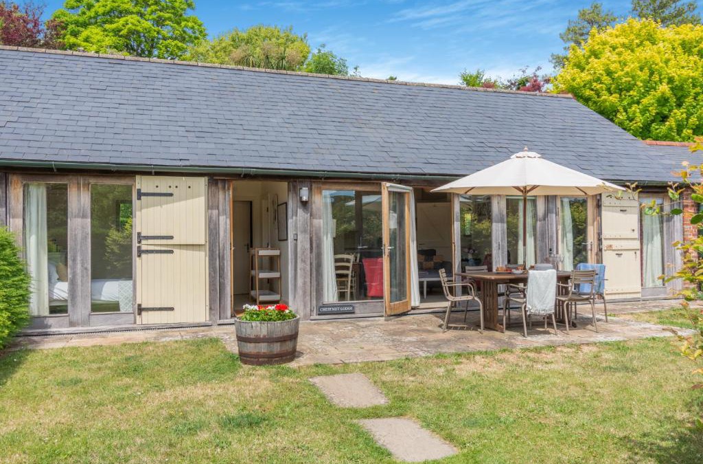 East Dean and Friston House | Chestnut Lodge