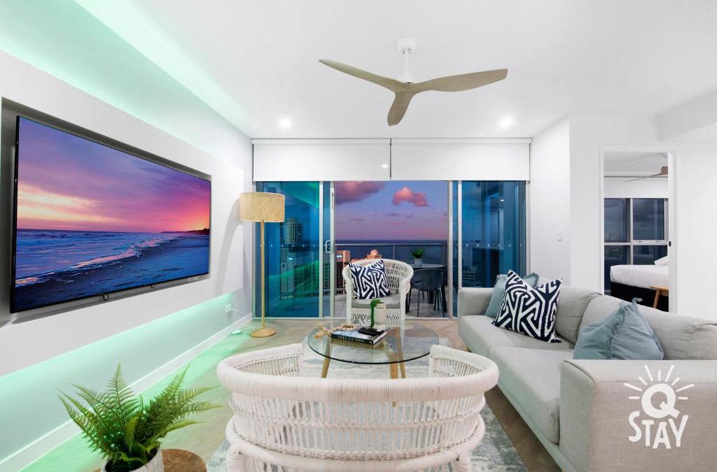 Surfers Paradise Apartment | Chevron Renaissance by Vaun