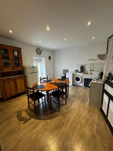 Chatillon-sur-Seine Apartment | Chez Kiki