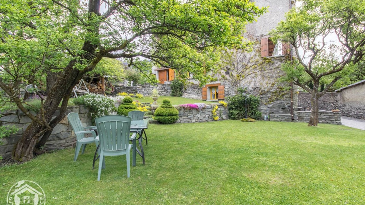 Seez House | CHEZ LEONIE - SEEZ - Gîte