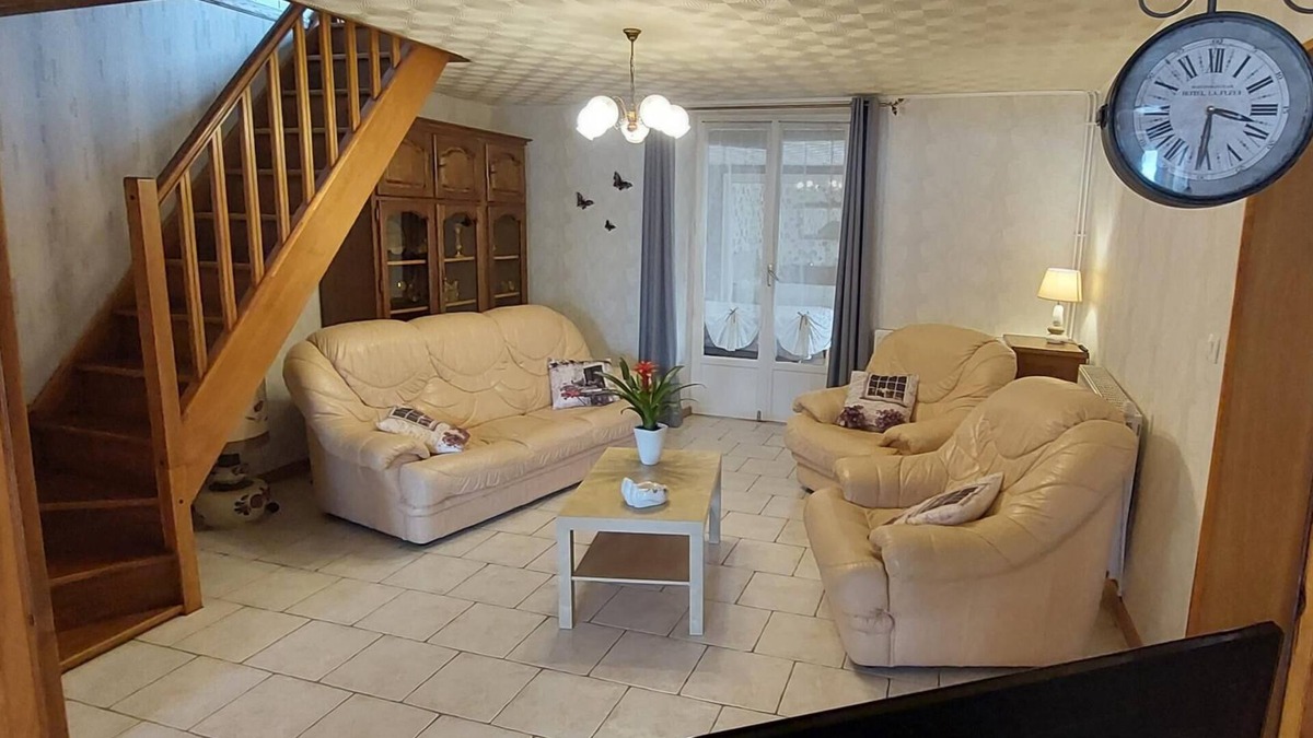 Eteignieres House | CHEZ MARCELLE - ETEIGNIERES