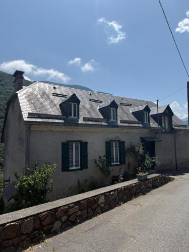Melles House | Chez Pascale