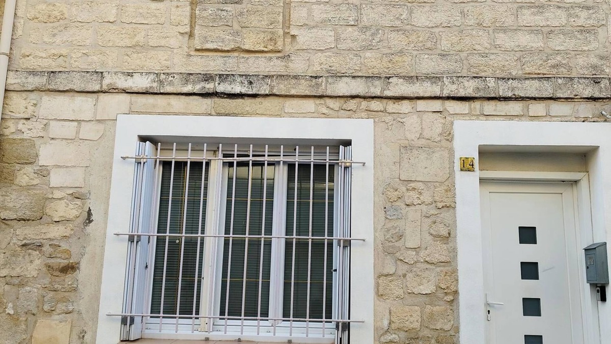 Aigues-Mortes Medieval City House | Chez sandrou