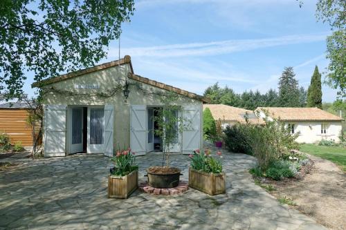 Nieuil House | chezphoenixette