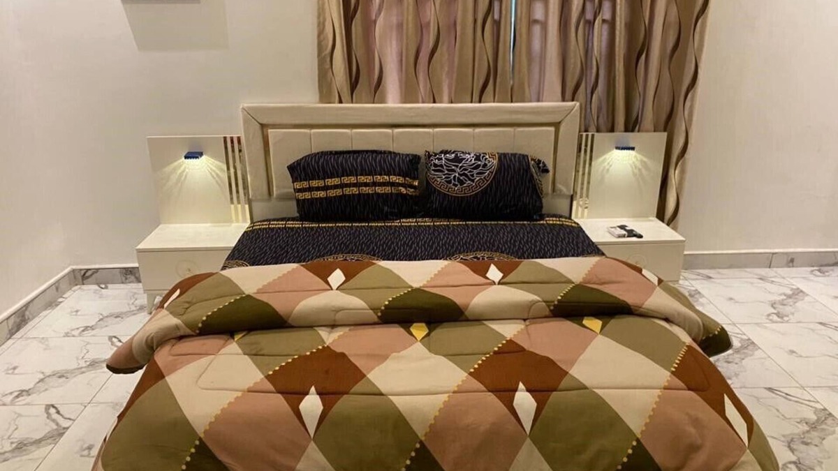 Kokrobite Apartment | Chic 1-bedroom apartment with AC and WiFi in marvelous Kokrobite