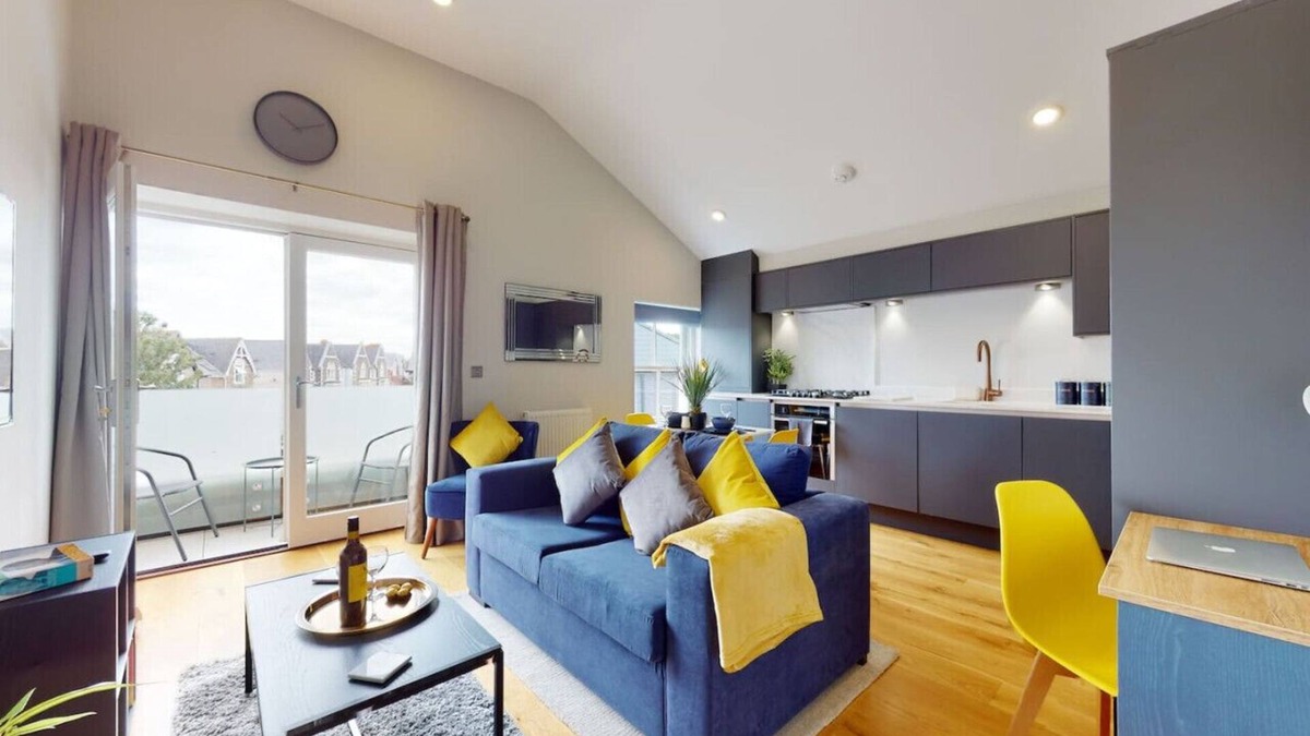 Canton Apartment | Chic 1BR flat in Prime Location