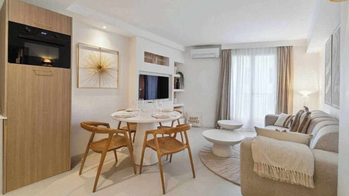 Saint-Tropez City Centre Apartment | Chic 2BR/4P Apartment – Saint-Tropez Lices