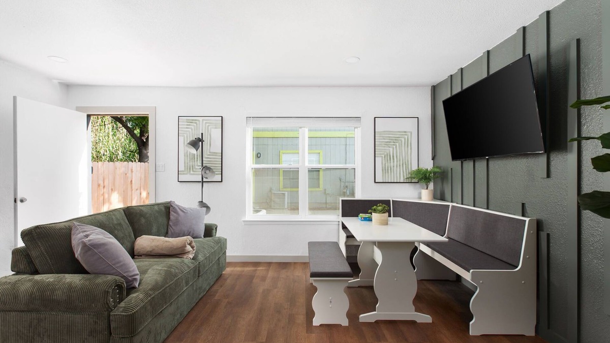 South Lamar Apartment | Chic 2BR Escape Sleeps 8 w Private Patio