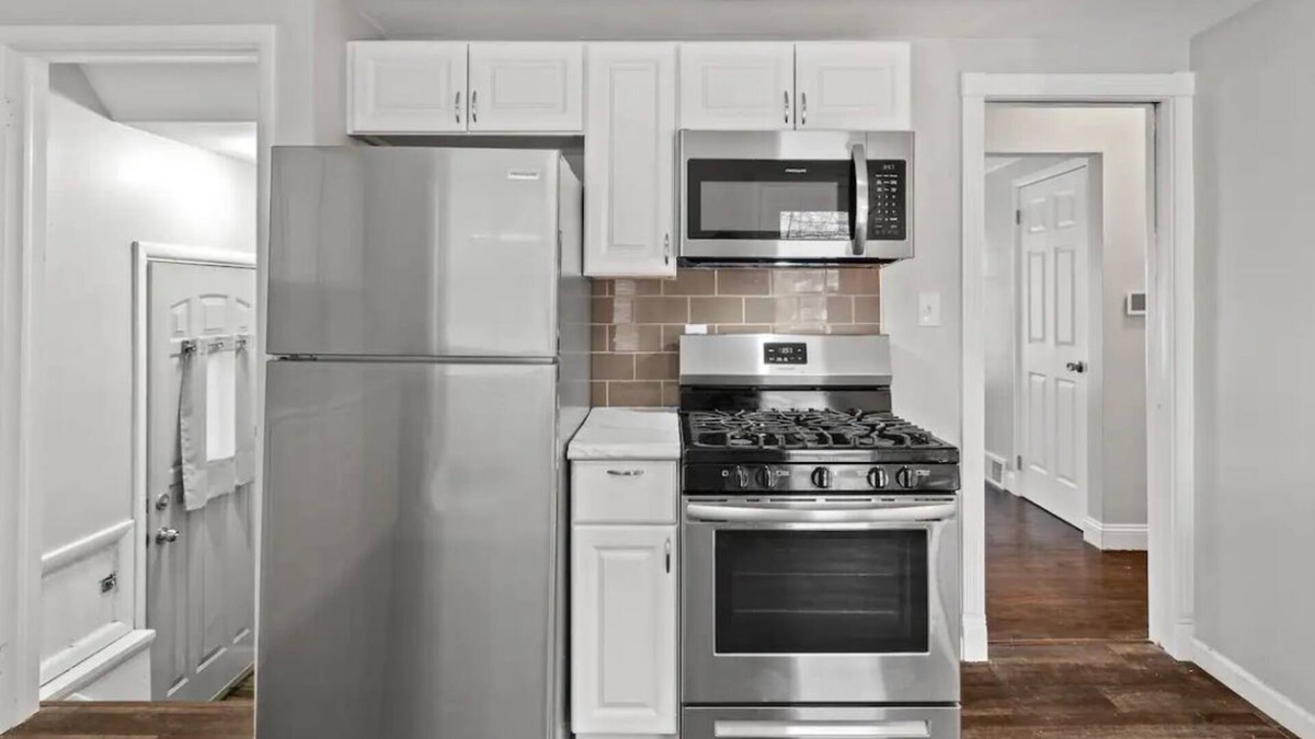 Redford House | Chic 3BR Casa in Livonia