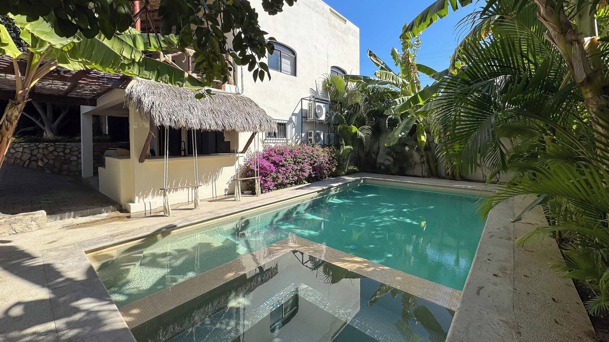 Mauricio Castro House | Chic 3BR Home w/Pool and a short walk into town