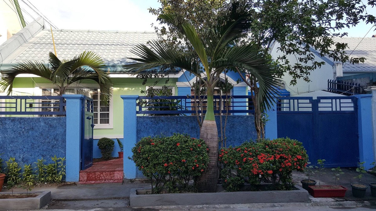 Novaliches Villa | Chic and Comfort Home near All
