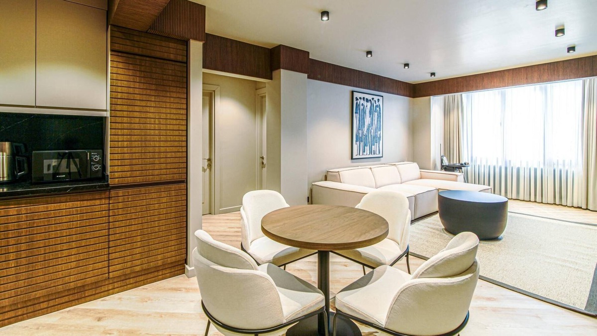 Macka Apartment | Chic and Convenient Flat in Central Besiktas