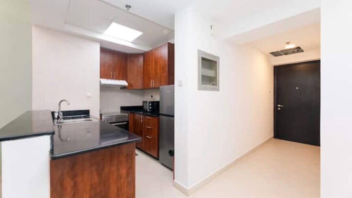 Jabal Ali 2 Apartment | Chic Apartment With Balcony Near The Walk JBR