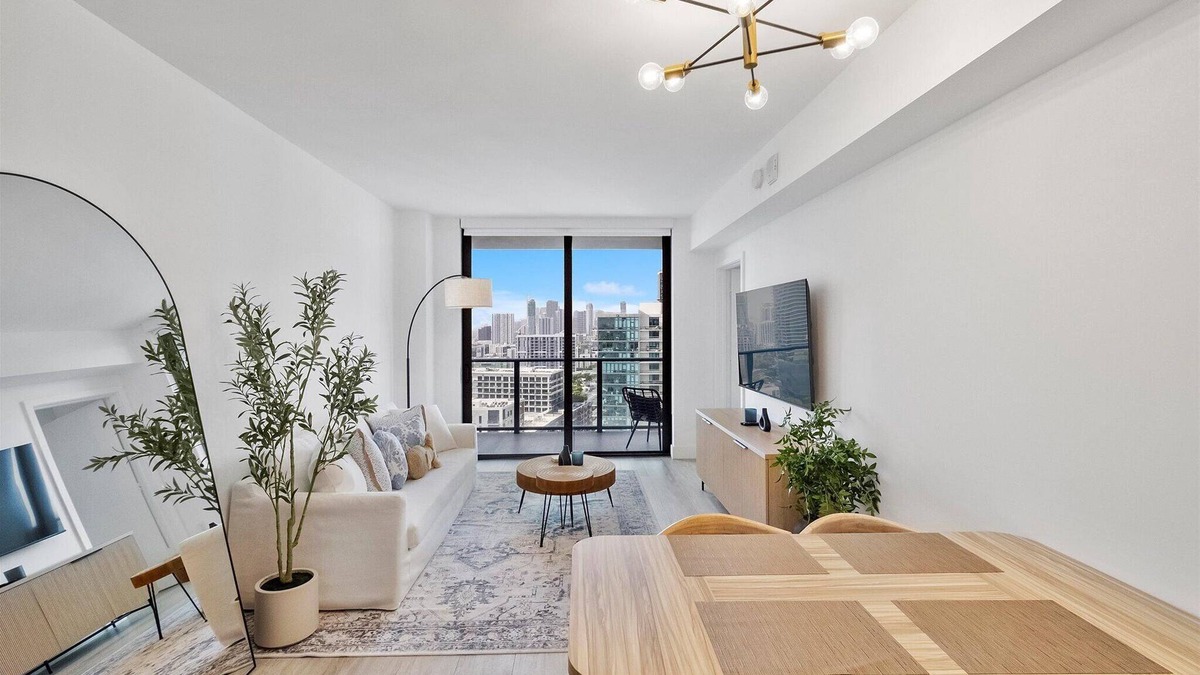 Midtown Apartment | Chic BRAND NEW Hyde Midtown Apartment