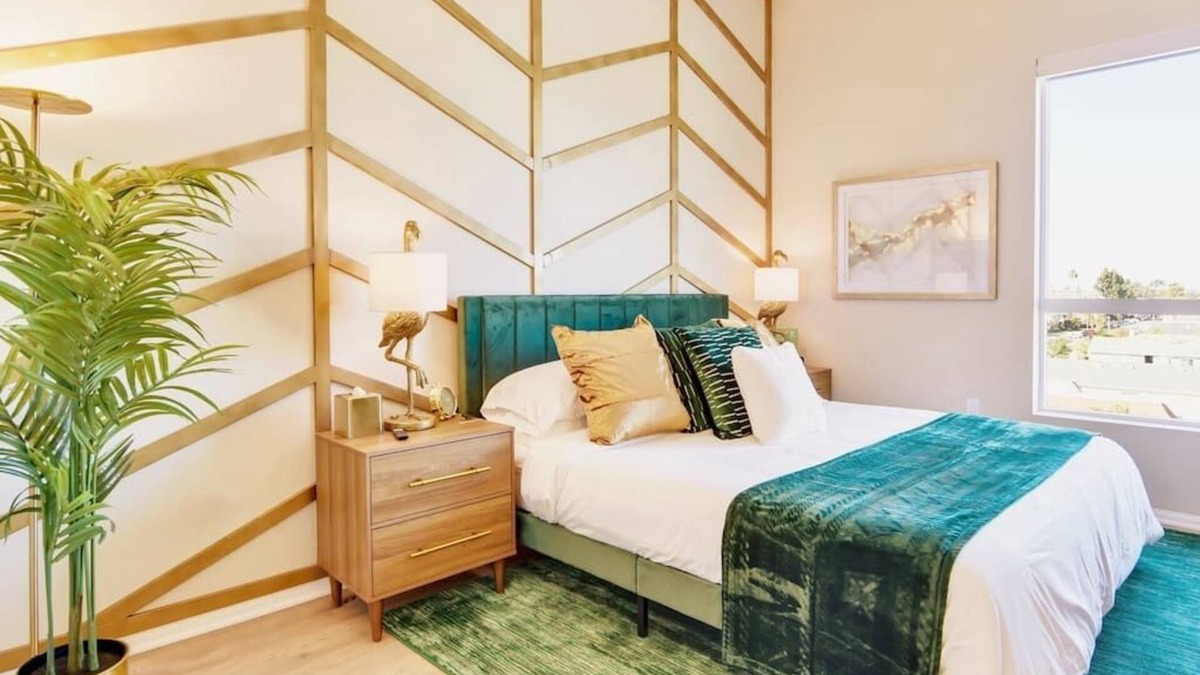 North Park Apartment | Chic Brand-New Penthouse overlooking North Park