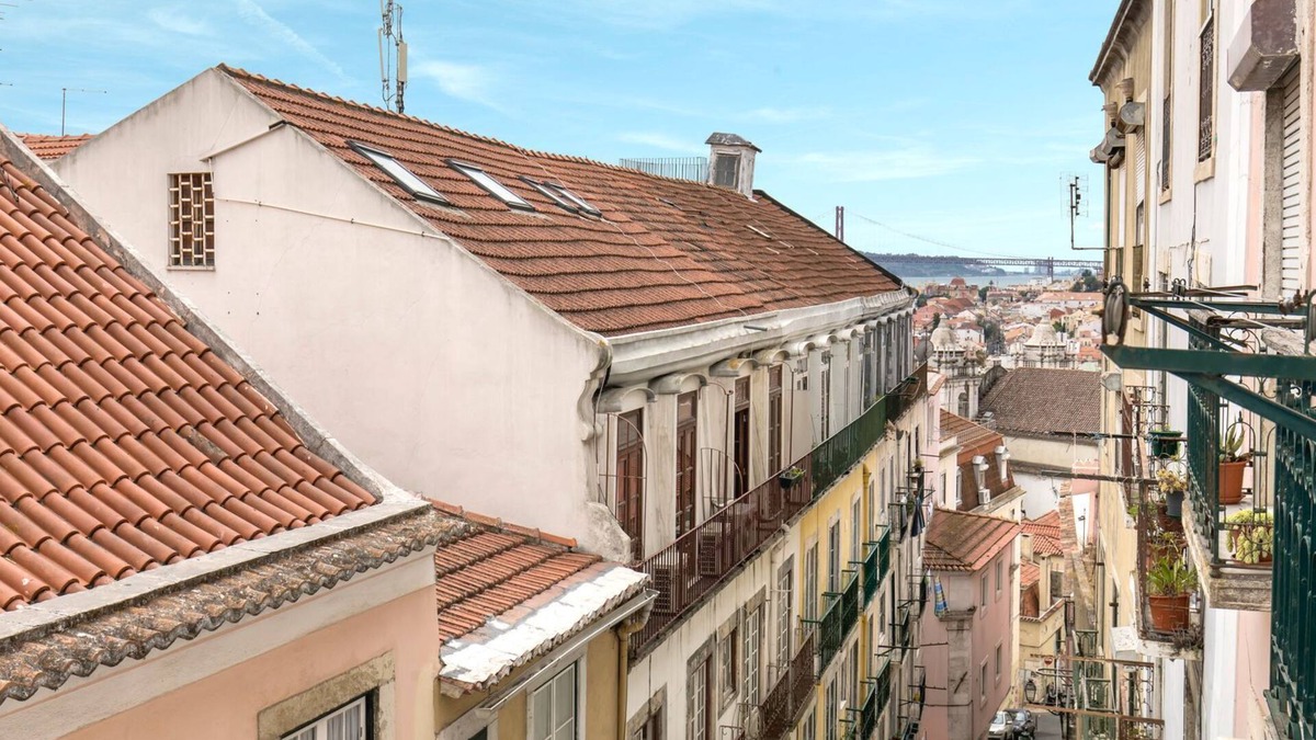 Bairro Alto Apartment | Chic, Citrus Home with a Private Garden by LovelyStay
