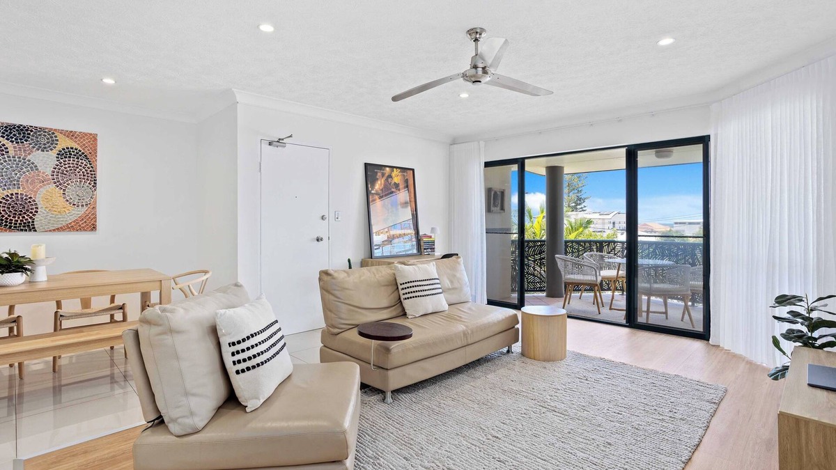 Palm Beach Apartment | Chic Coastal Charm - steps away from breathtaking beaches of Palm Beach.