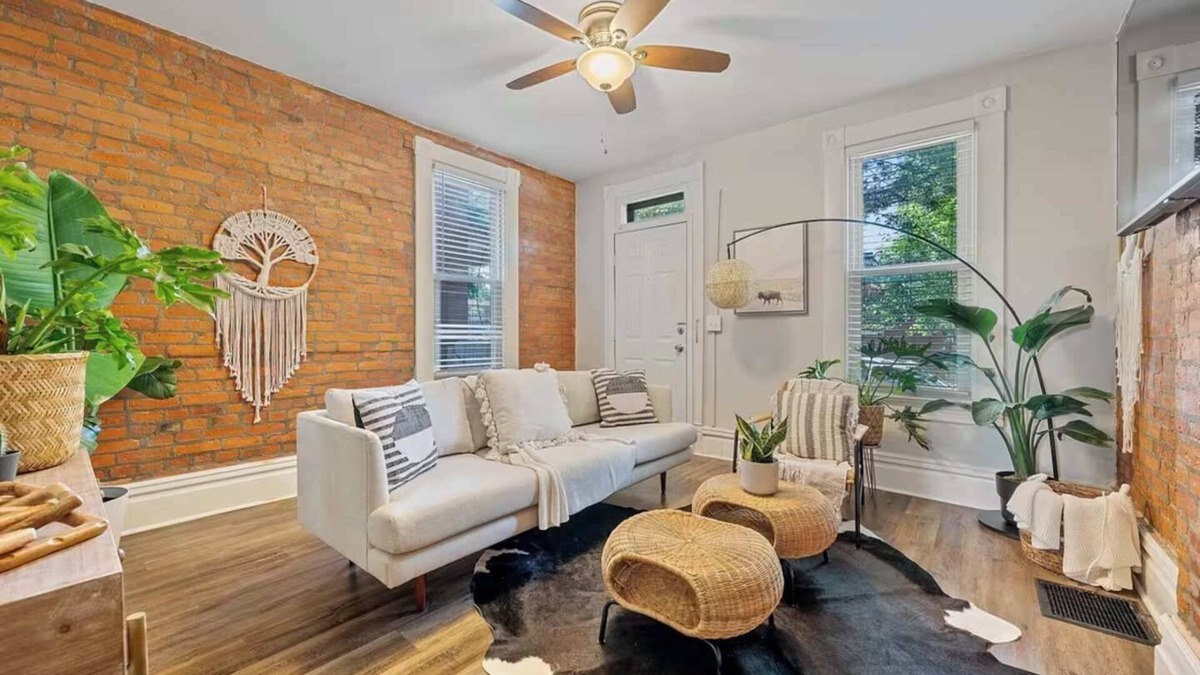 Downtown Columbus House | Chic Columbus Retreat with Reserved Parking