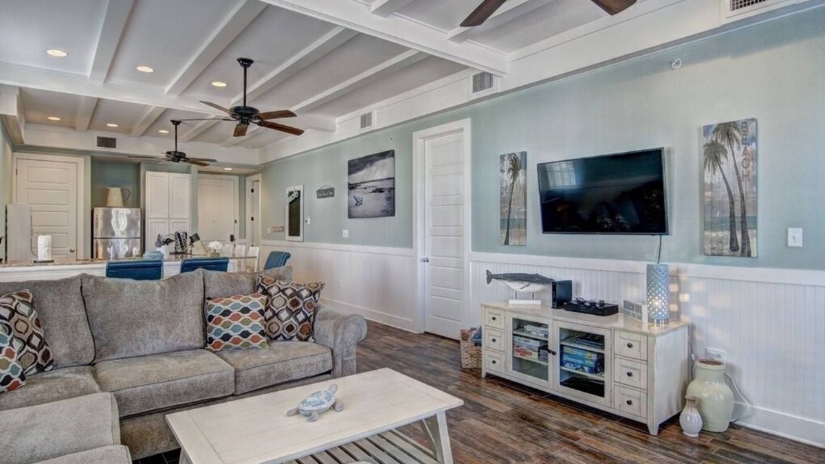 Cinnamon Shore Condo | Chic Condo@Cinnamon Shore close to Town Center & More Great Amenities!