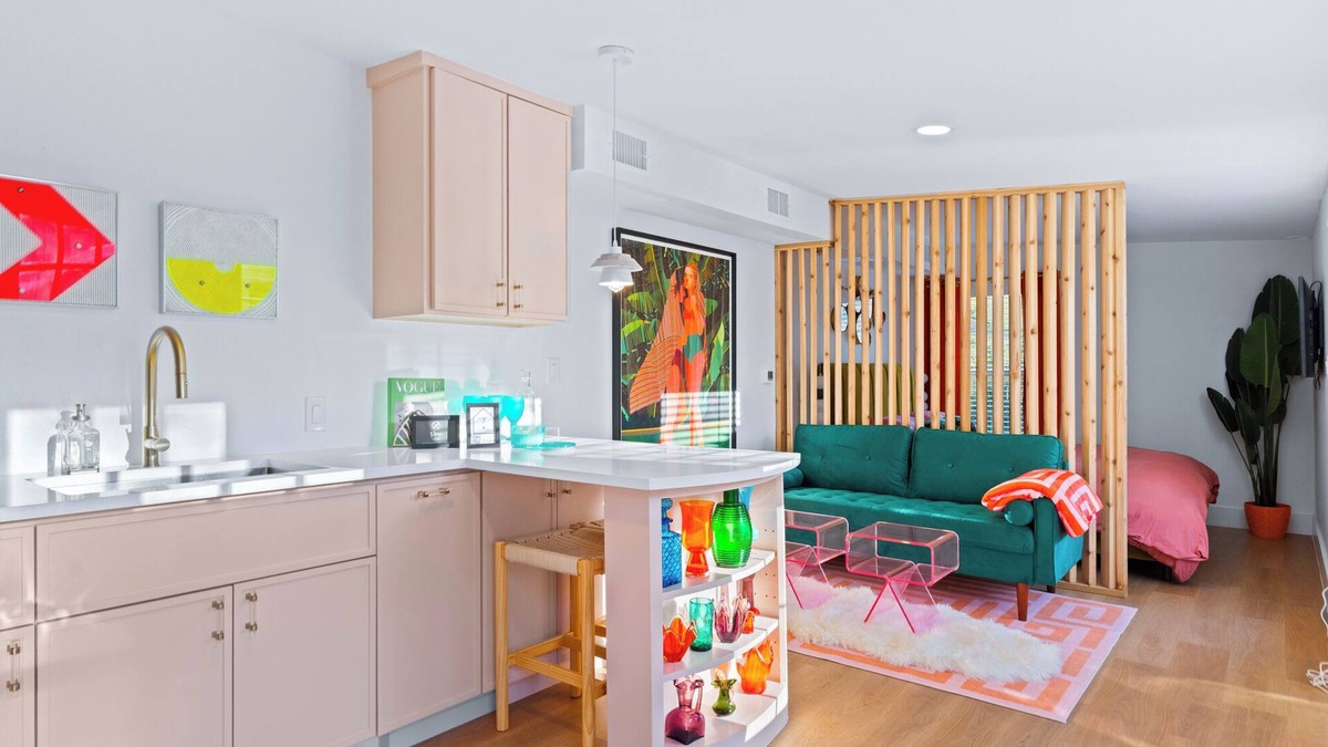Cherrywood Apartment | Chic & Cozy Studio, Next to Pickleball & Top Eats