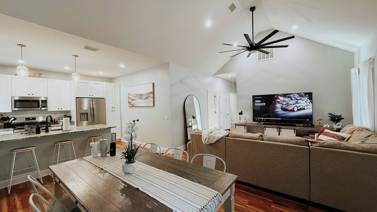 Port Royal House | Chic Family - Friendly 3BR Home w/ Pool, Hot Tub & Fire pit near Parris Island