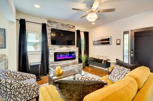 Greensboro House | Chic Greensboro Vacation Rental about 2 Mi to UNC!
