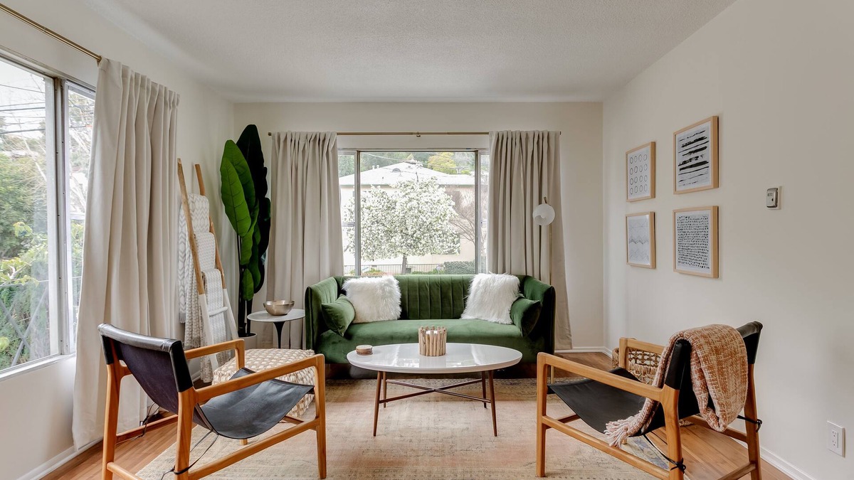 Hollywood Hills Apartment | Chic Hollywood Hills Home