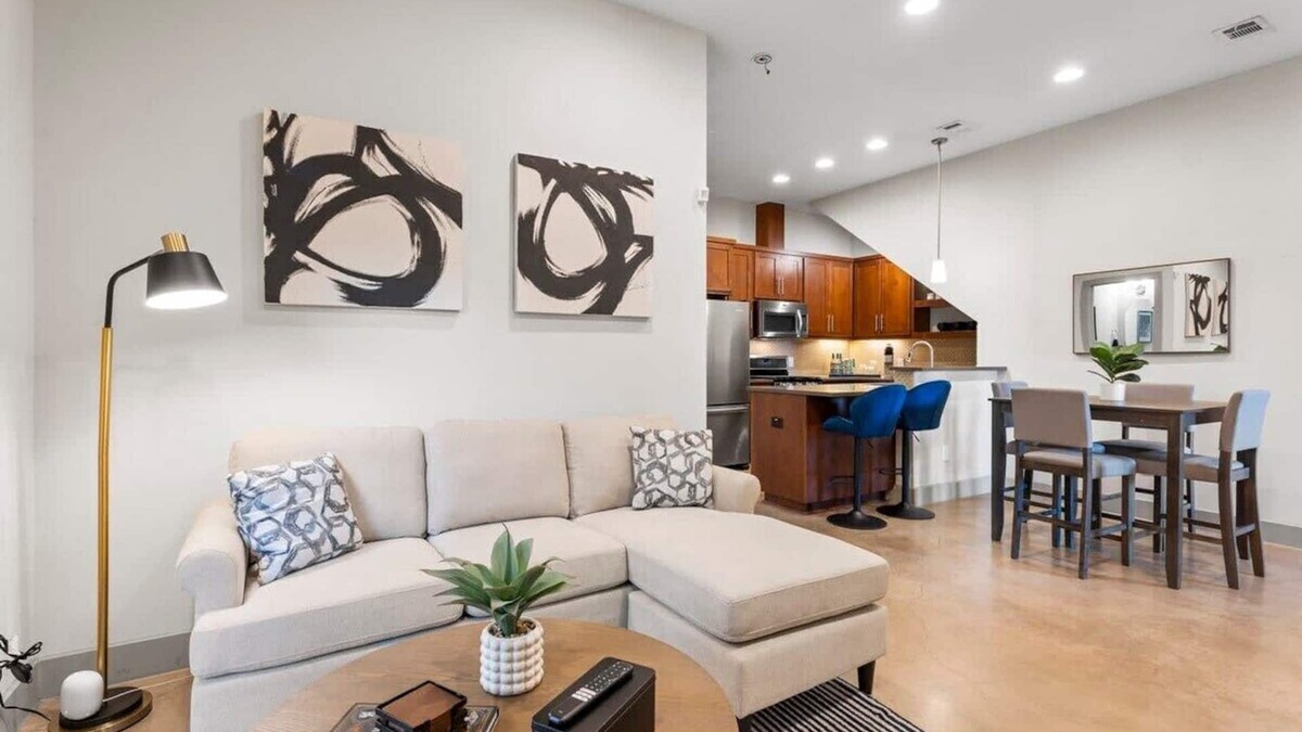 Galindo House | Chic & Homey 3-BR Close to Downtown/Heart of 704!