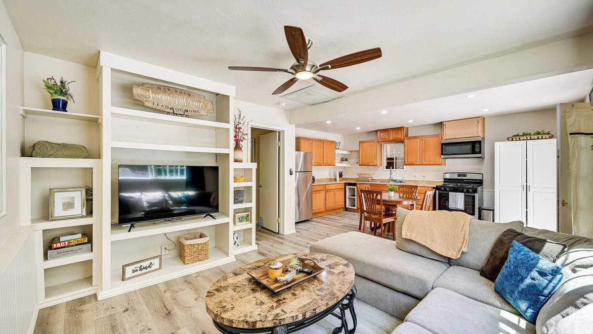 Mount Helix Cottage | Chic La Mesa Cottage w/ Patio, Close to Trails!