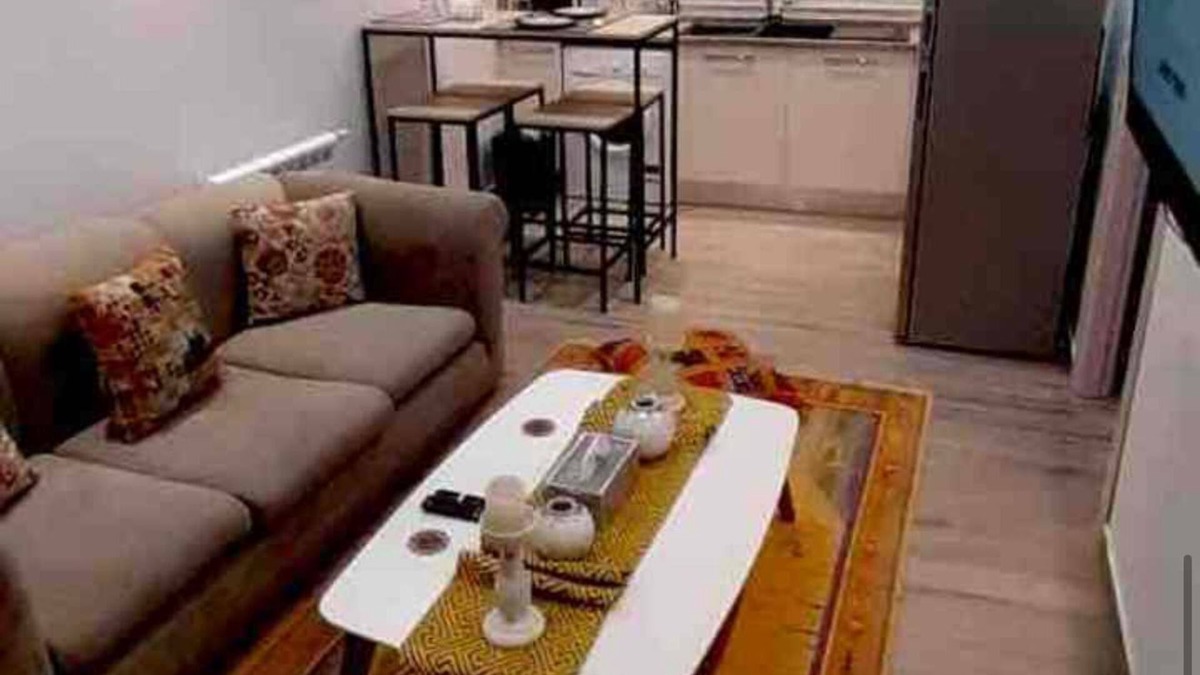 Sidi Dhrif Apartment | Chic Luxury Appartement In The Heart Of La Marsa Walk to the Beach and Cafés