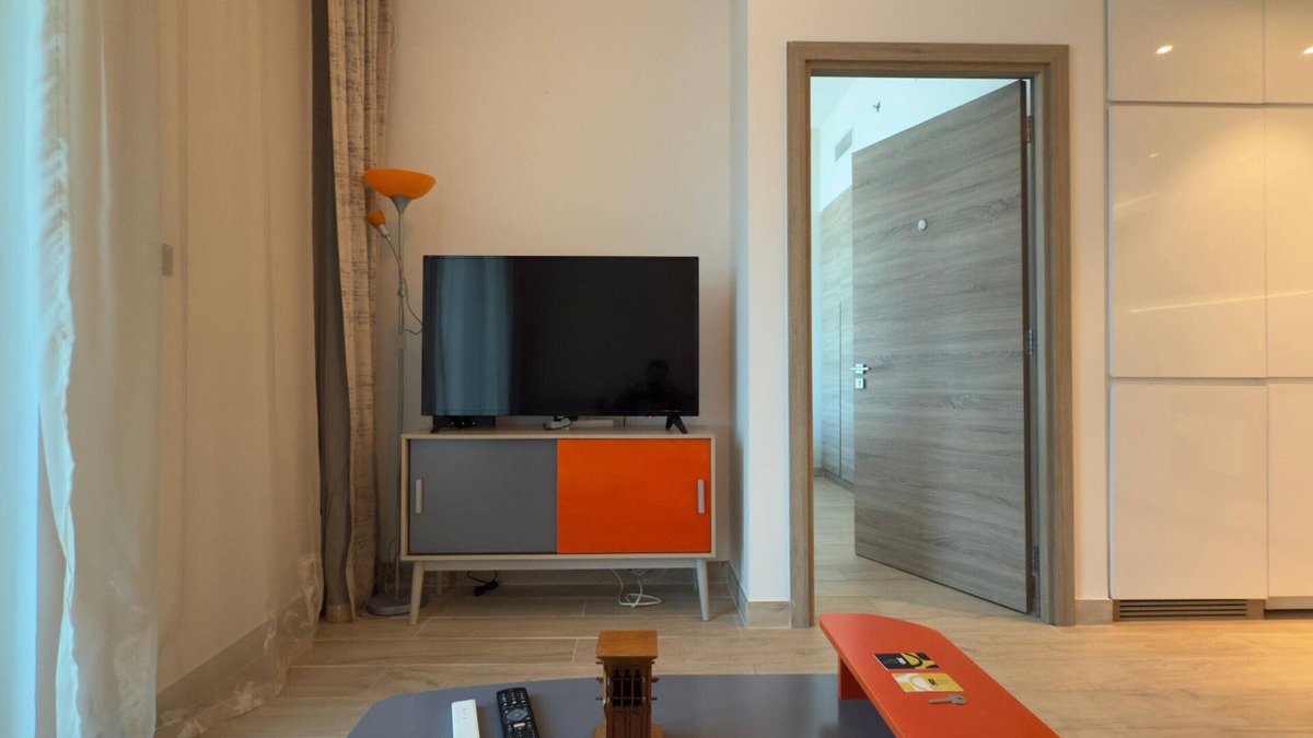 Jabal Ali 2 Apartment | Chic Marina Vibes: 1BR Pad with Epic Views