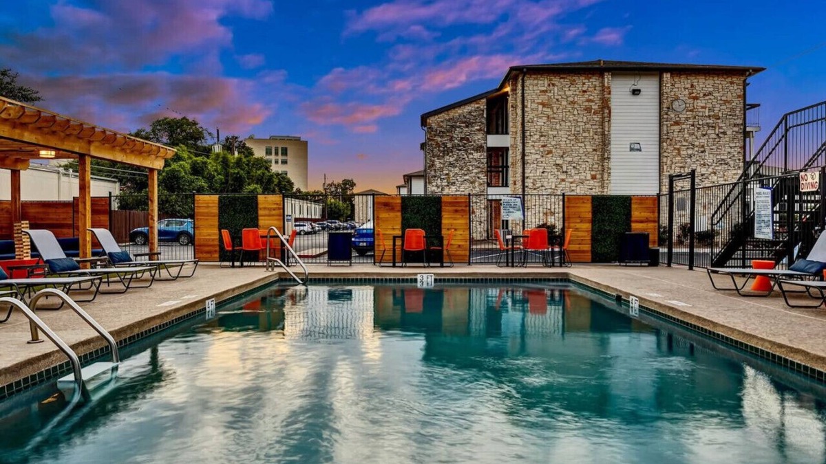 Brentwood Apartment | Chic Meets Comfort: 1BR Austin Apt Near Downtown
