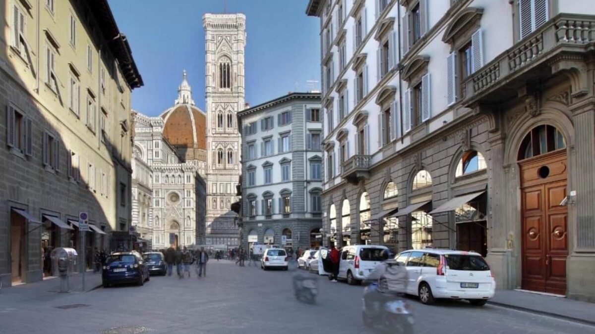 Duomo Apartment | Chic & Modern 3-Bedroom Apartment in Florence's Historic Centern
