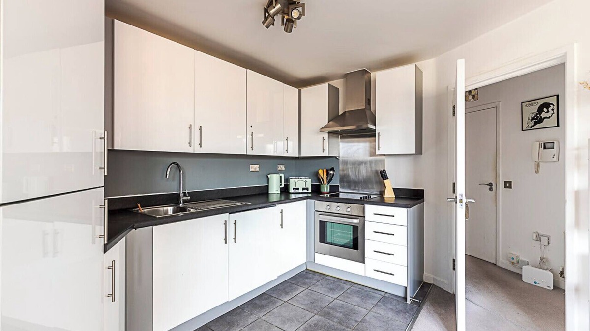 Dalston Apartment | Chic & Modern Dalston Apartment