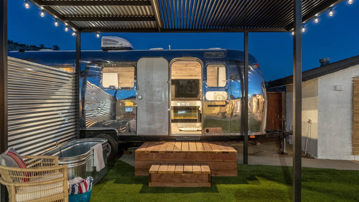Desert Hot Springs House | Chic & Modern Airstream + Soaking Tub